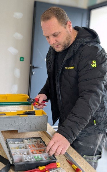 Installation électrique professionnelle